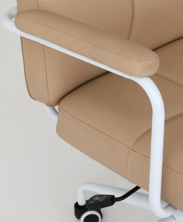 white armrest.png